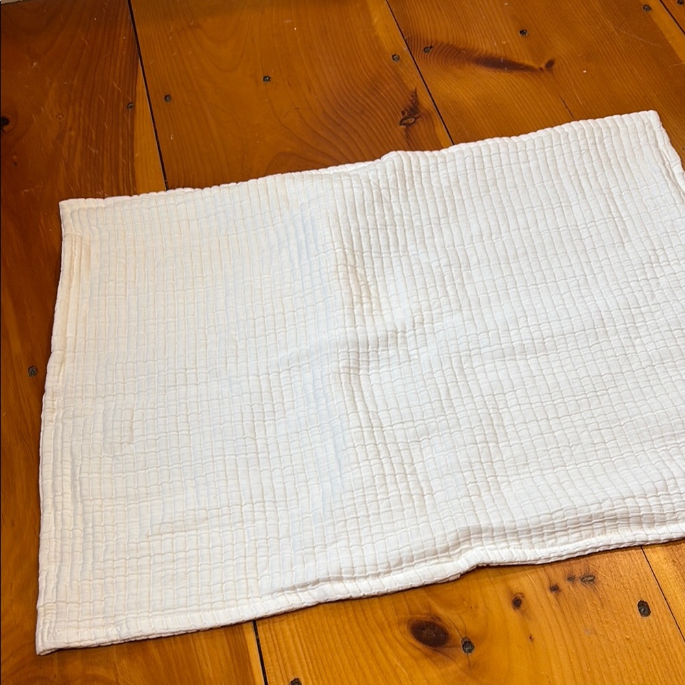 QUINCE *Standard* White Textured Pillowcase Cover 100% Organic Cotton